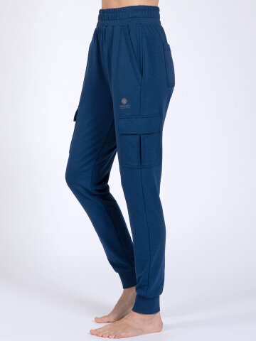 cargo yoga pants Lucy Blue made of natural material