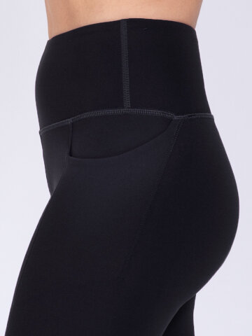 Yoga leggings Amalia black from soft stretch
