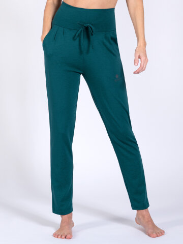 Yoga pants Susan green made of natural material