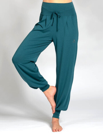 Yoga pants Florence green made of natural material